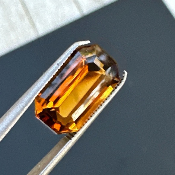 Natural Brown Citrine 5.75 CT's - Picture 6 of 17